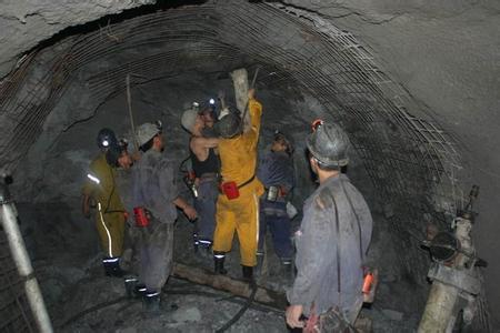 集安工程爆破中的危险因素分析以及应对工程爆破危险的措施